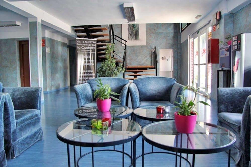 Ahc Hoteles Caces 外观 照片